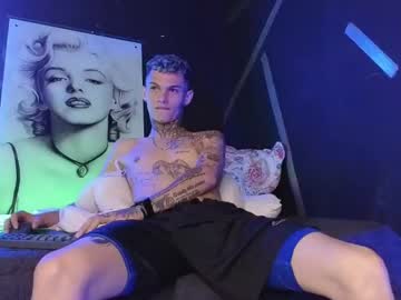 stuart_boy_ - Live Performer