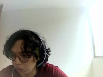 Tastycovenant, Age 24, M – Videogames & Nerd - Live Performer