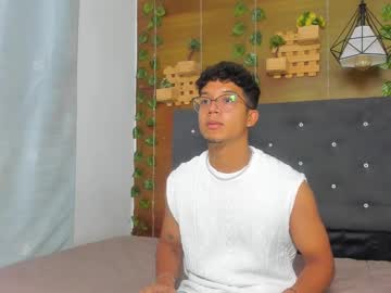 tayler_snow - Live Performer