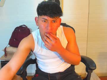 Taylor_x19, Age 20, M - Live Performer