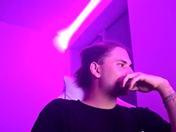 teasenova - Live Performer