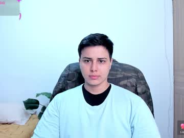 Thom_ohtani, M – Bigcock & Cum - Live Performer