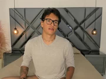 thomas_rosee - Live Performer