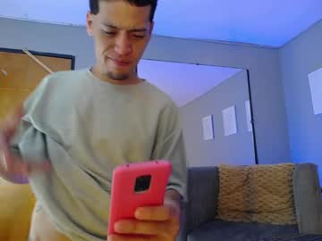 Thor_dick, Age 22, M – Feet & Cum - Live Performer