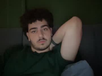 Tim499363, Age 19, M – Young & Chat - Live Performer