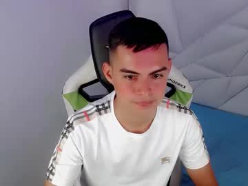 tommy_floww - Live Performer