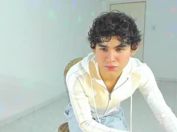 twink_waldorf - Live Performer