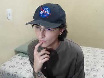 Tyler__02, Age 23, M – Bigcock & Cum - Live Performer