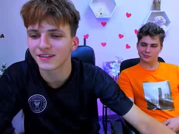 Tyler_sparks_, M – Bigcock & Shy - Live Performer
