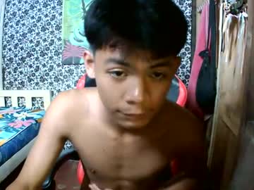 urhotpinoy_izaac - Live Performer