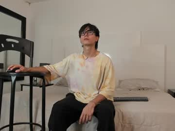 uzagii__ - Live Performer