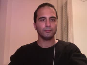 Volve5, Age 35, M – Hairy & Bigcock - Live Performer