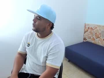 Wyat_prinston, Age 24, M – Latino & Cum - Live Performer