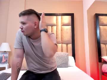 Xxx_ian_david, Age 22, M – Feet & Blonde - Live Performer