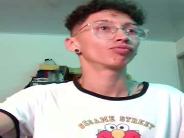 Yanboy444, Age 22, M - Live Performer