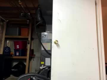 yeahhtone149636 - Live Performer