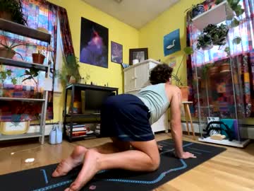Yogiguy99, Age 25, M – New & Gay - Live Performer