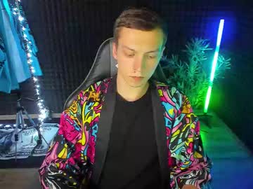 Yoi_aji, Age 20, M – Young & Usa - Live Performer