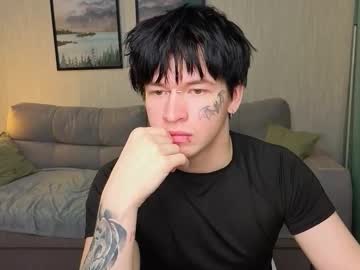 Yosh1k, Age 19, from Cumland – New & Young Cam Preview