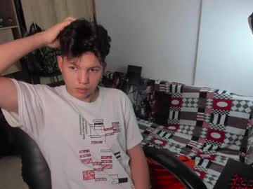 yurii_moody - Live Performer