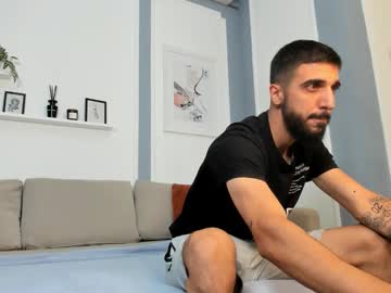 Zeyn_edwards, Age 22, M – Bigcock & Hairy - Live Performer