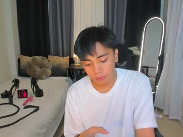 zhavia_bigcock - Live Performer
